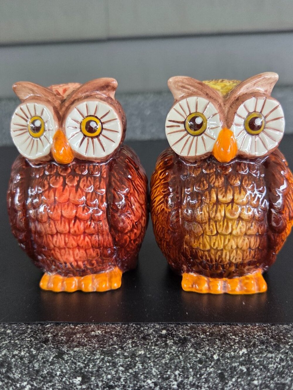 Great Horned Owl Magnetic Salt and Pepper Shaker Set 3.75" MCM Rustic Vintage